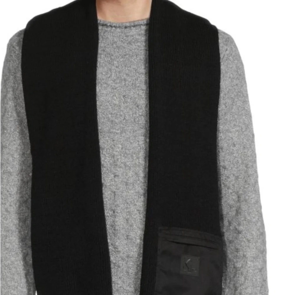 Beautiful men’s wool ribbed scarf